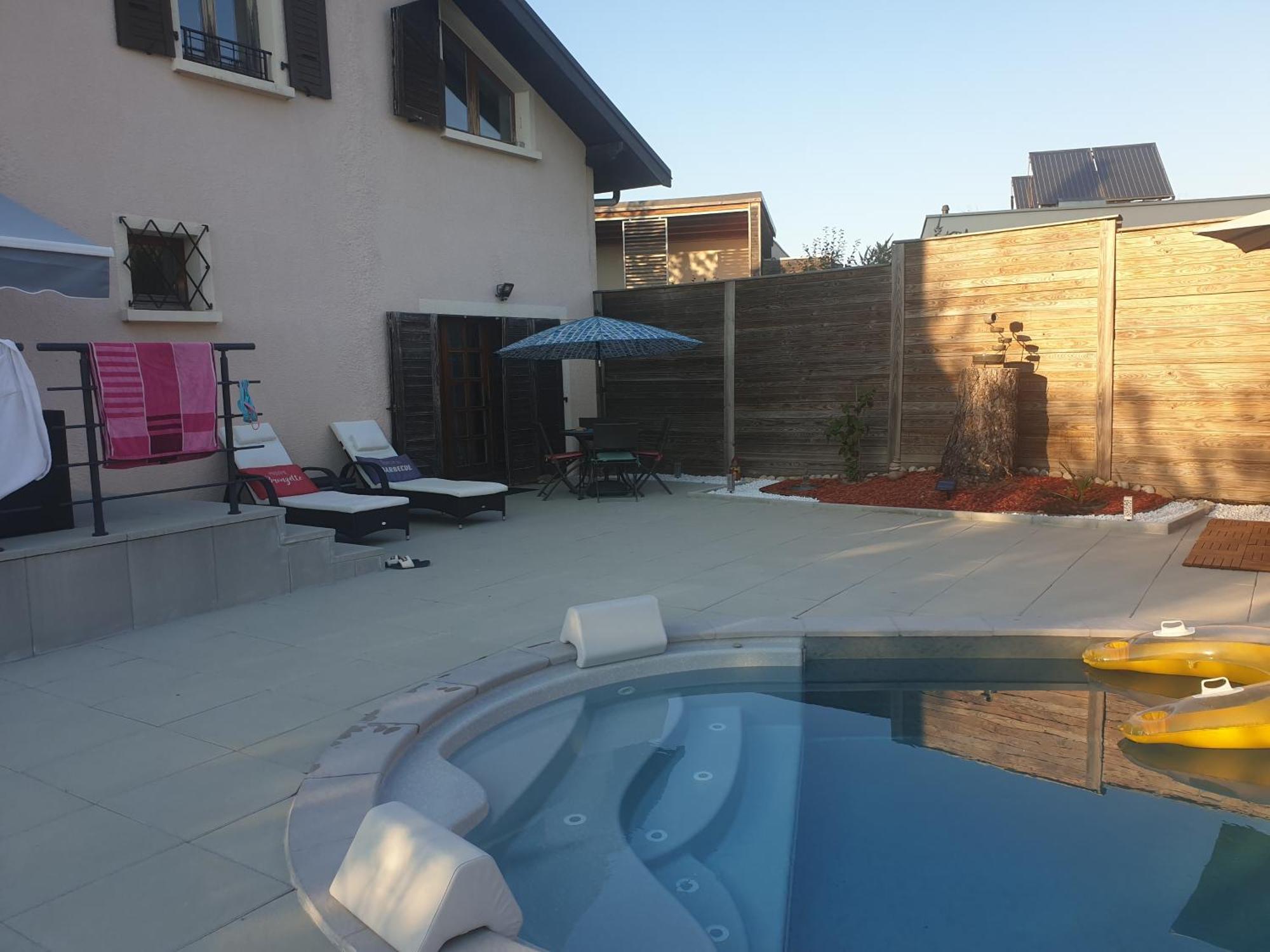 Maison Le Lezard Chez Amalia Et Fred Τονόν-λε-Μπαιν Εξωτερικό φωτογραφία